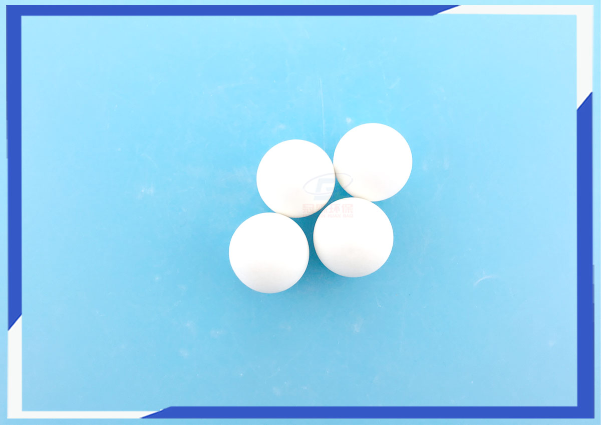 含量65%中鋁陶瓷球、研磨制陶用瓷球