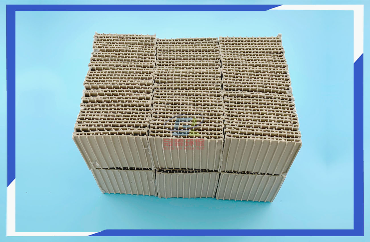 多層式板狀蓄熱體305*305*101mm